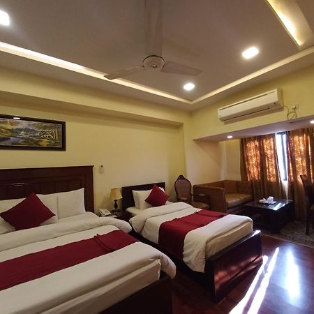 Diplomat Hotel Islamabad Esterno foto